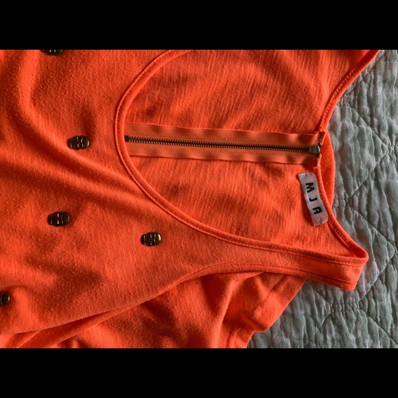 Gold skull embellished tank - Picture 3 of 3